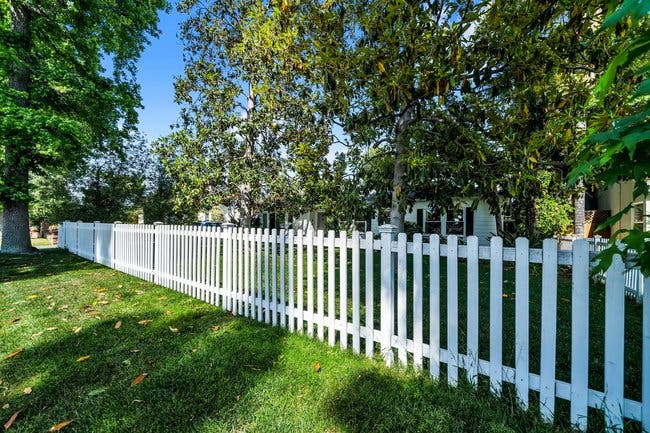 Sherman Oaks Home and Condo Values | Results in Seconds!