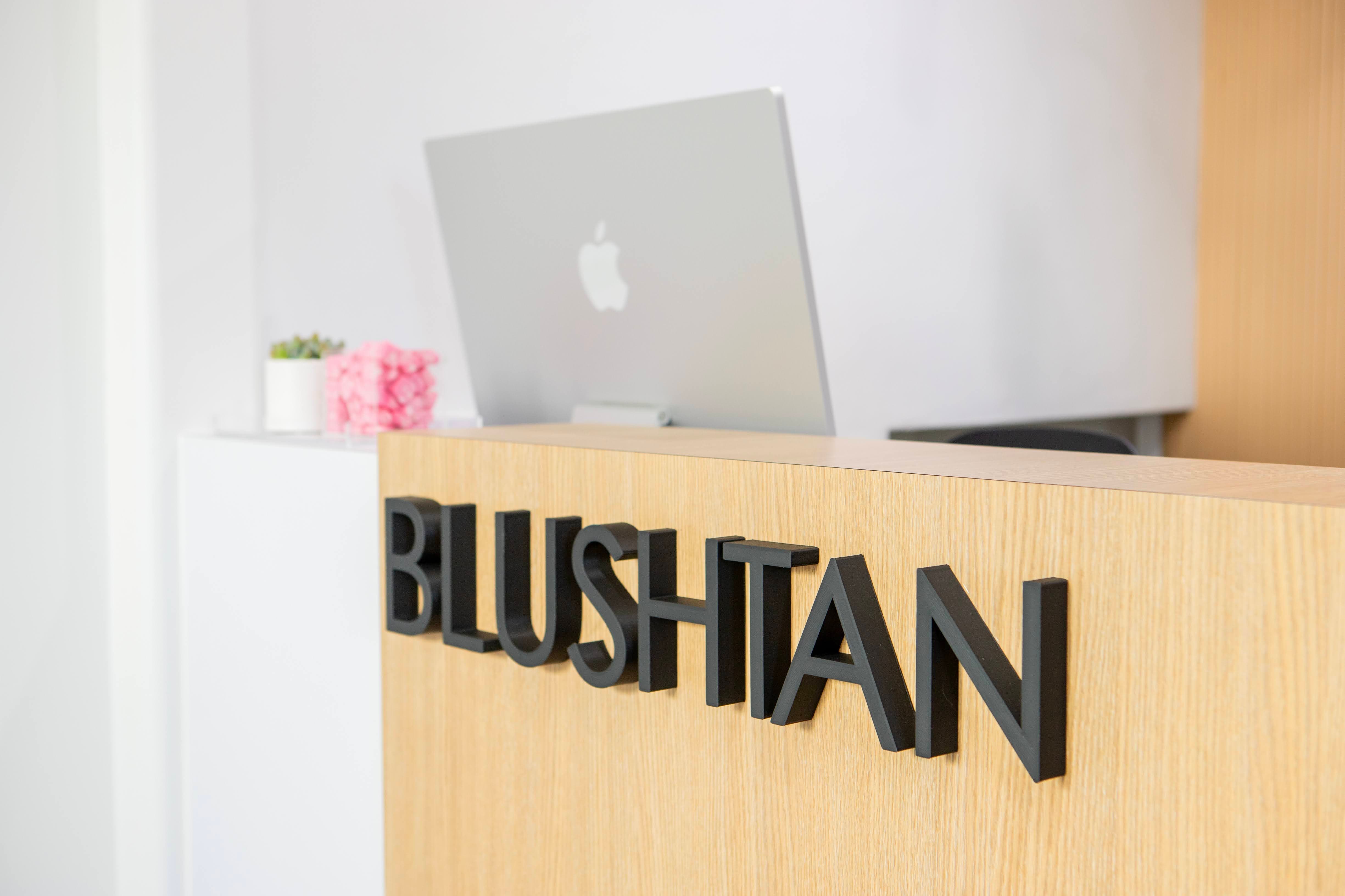 Looking for a Natural Spray Tan in San Diego? Try a Custom Airbrush Tan