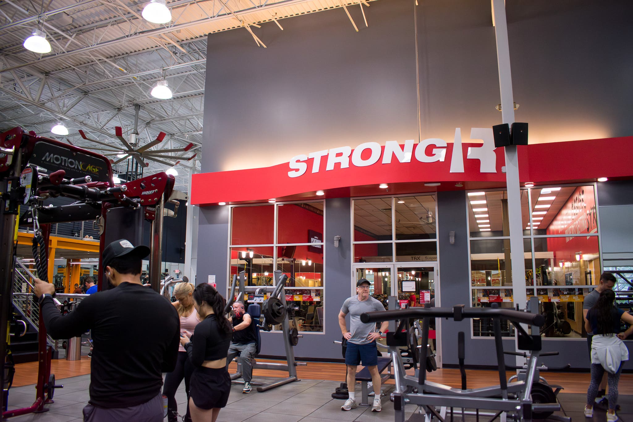 The Edge Fitness Clubs Reopen Shelby, Rochester Hills Locations After Major Upgrades