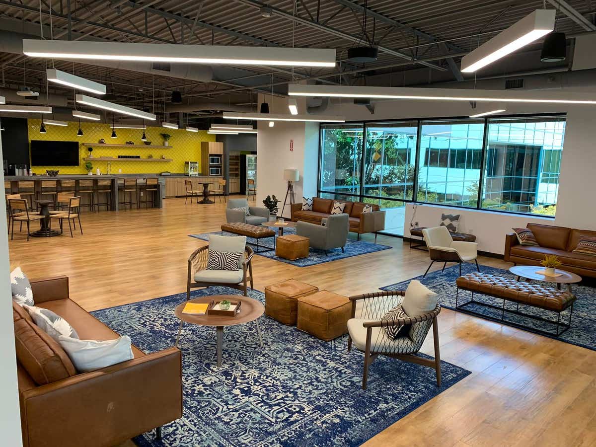 Venture X Columbia Town Center