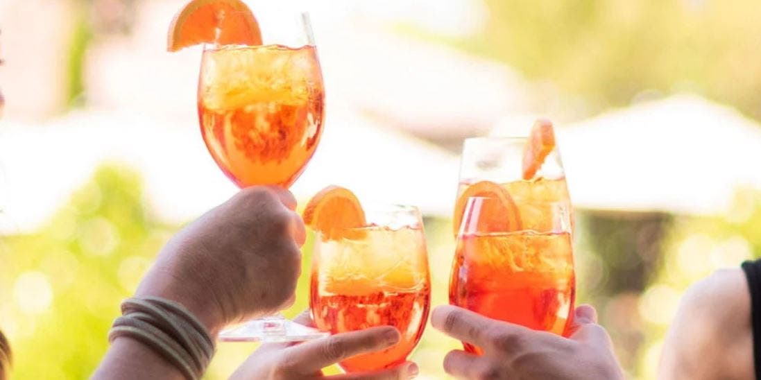 Sip and Stroll: Spring Artisanal Market Event