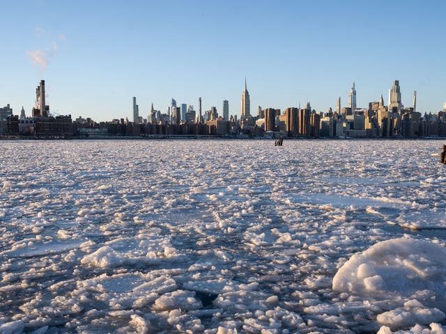 16 People Have Died Amid NYC Cold Snap, Freezing Temperatures: Mayor ...