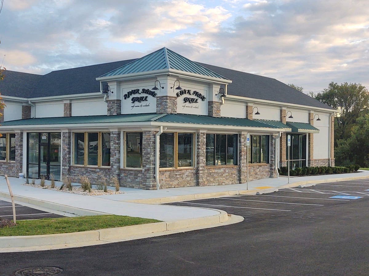 River Stone Grill