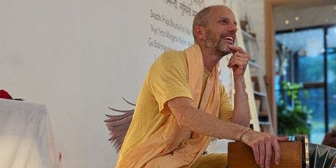 Awakening the Heart (kirtan) w/ wandering monk Brian Lottman