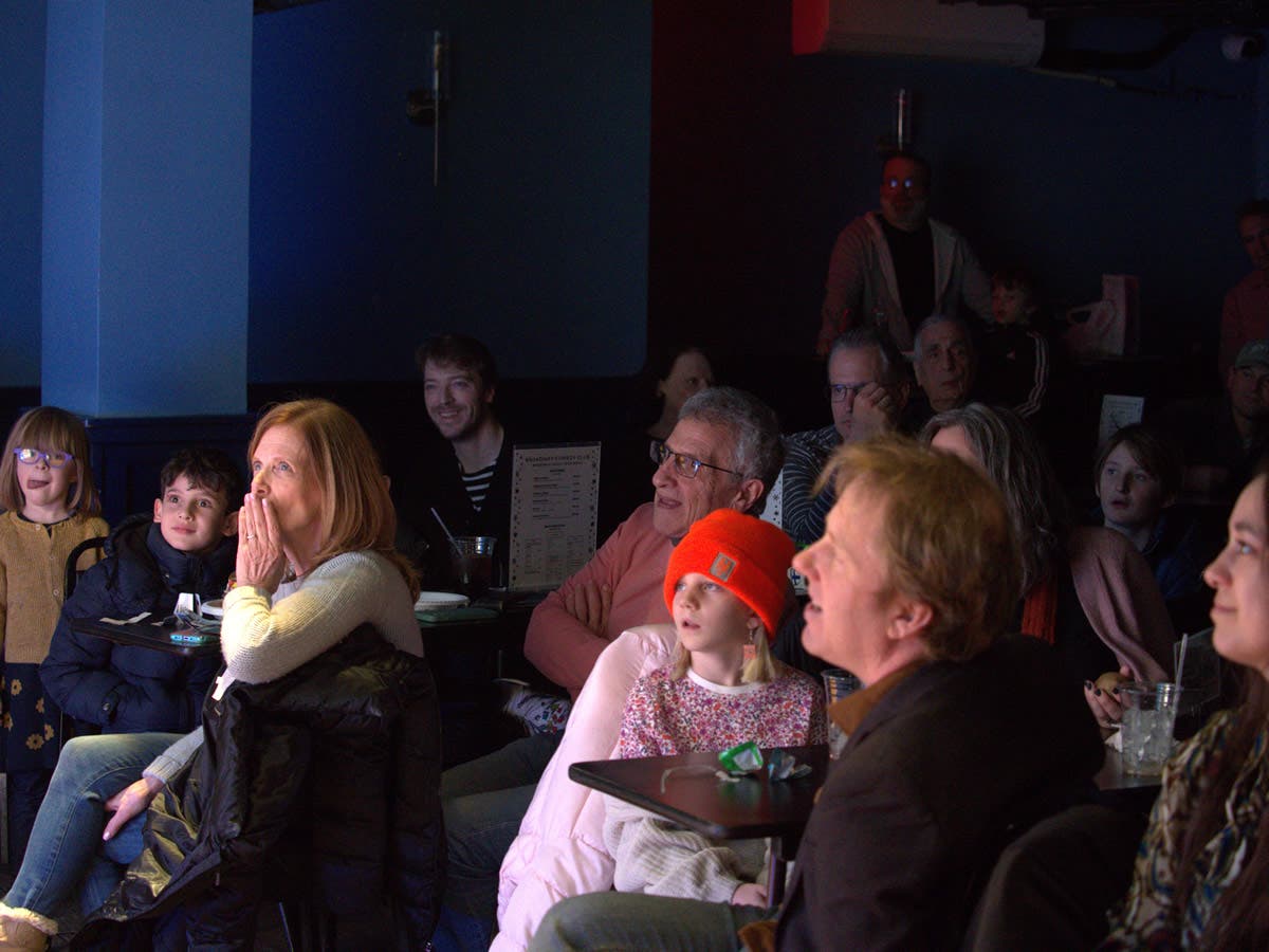 May 2 Family Magic Show in Times Square (2pm)