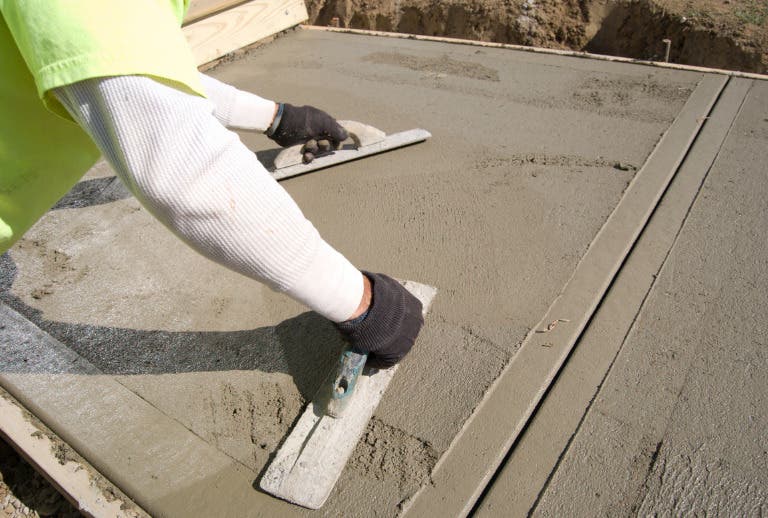 A Local's Guide to Residential Cement Flooring Services in Houston