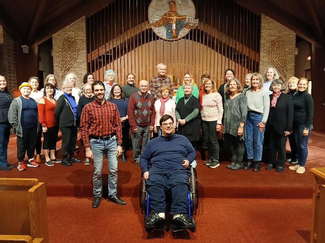 Bristol County Chorus Preparing for Their Christmas Concert