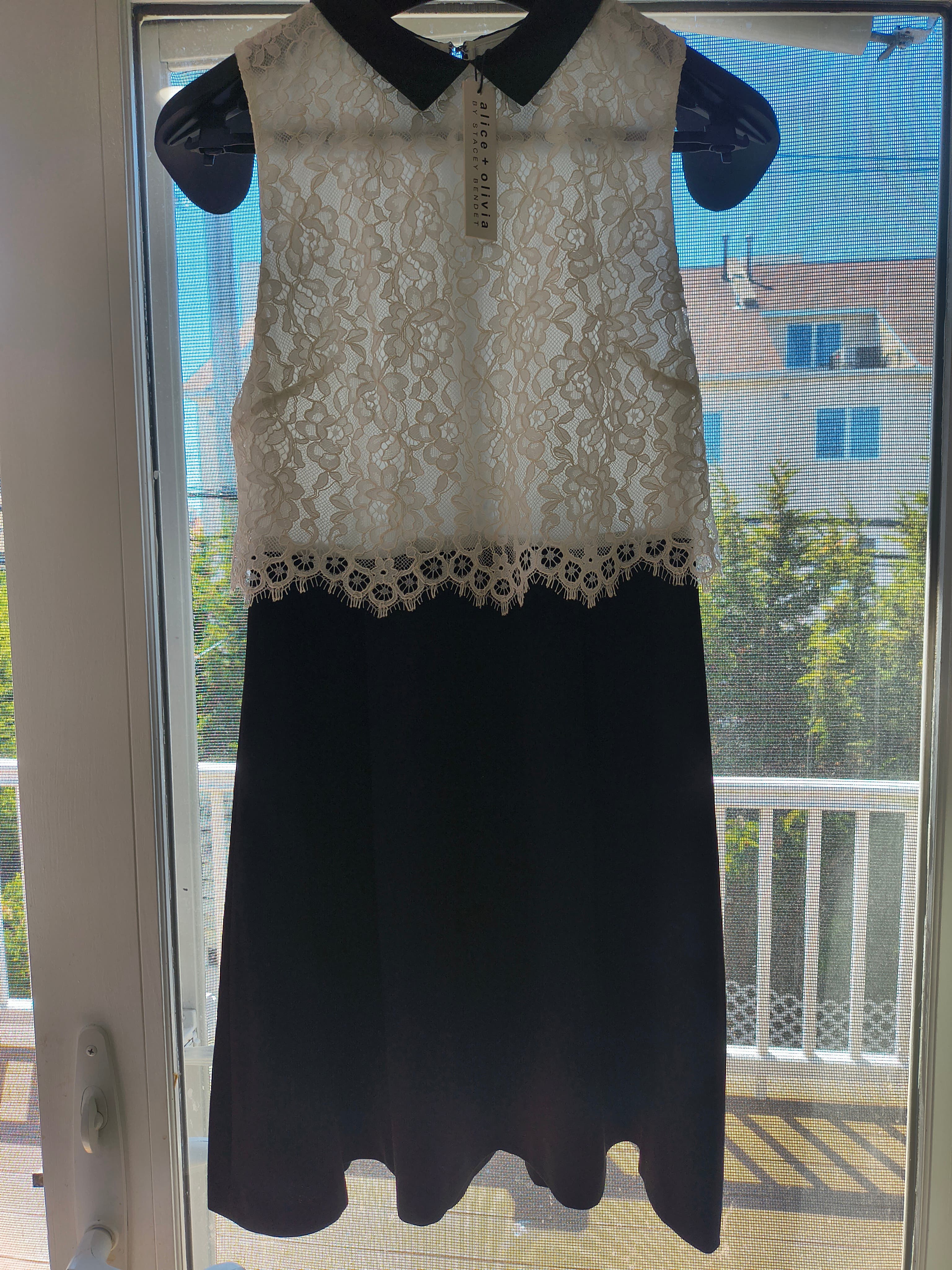 BNWT Gorgeous Alice+Olivia Dress, size M 8/10