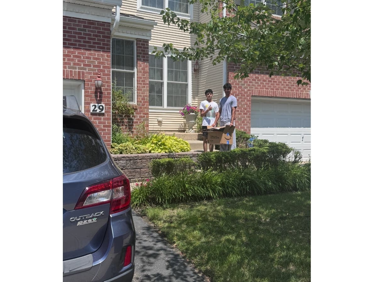 News small post card thumbnail