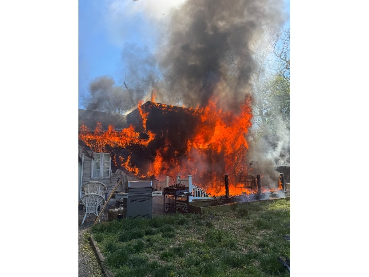 https://patch.com/img/cdn20/users/26899325/20260506/101244/styles/patch_image/public/shrewsbury-house-fire-1___06095842800.jpg