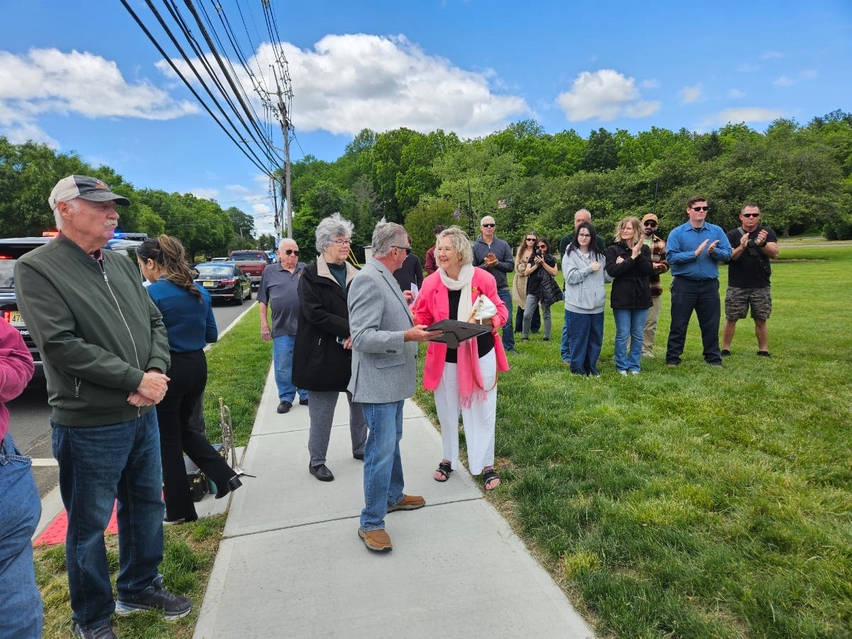 https://patch.com/img/cdn20/users/26899325/20260602/113901/styles/patch_image/public/deputy-mayor-ken-bierman-presenting-resolution-to-arlene-mikkelsen-at-theodore-w-lounsbury-street-dedication___02113428182.jpg