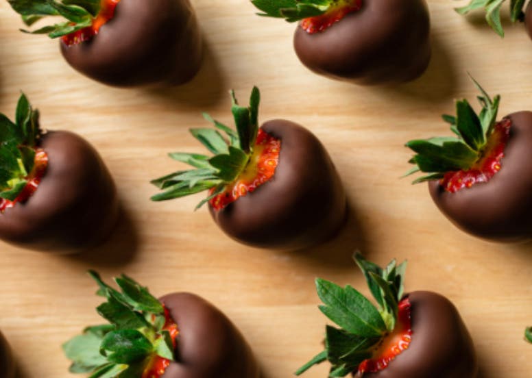 Treat Mom to an At-Home Dinner from Gelson’s Kitchen 