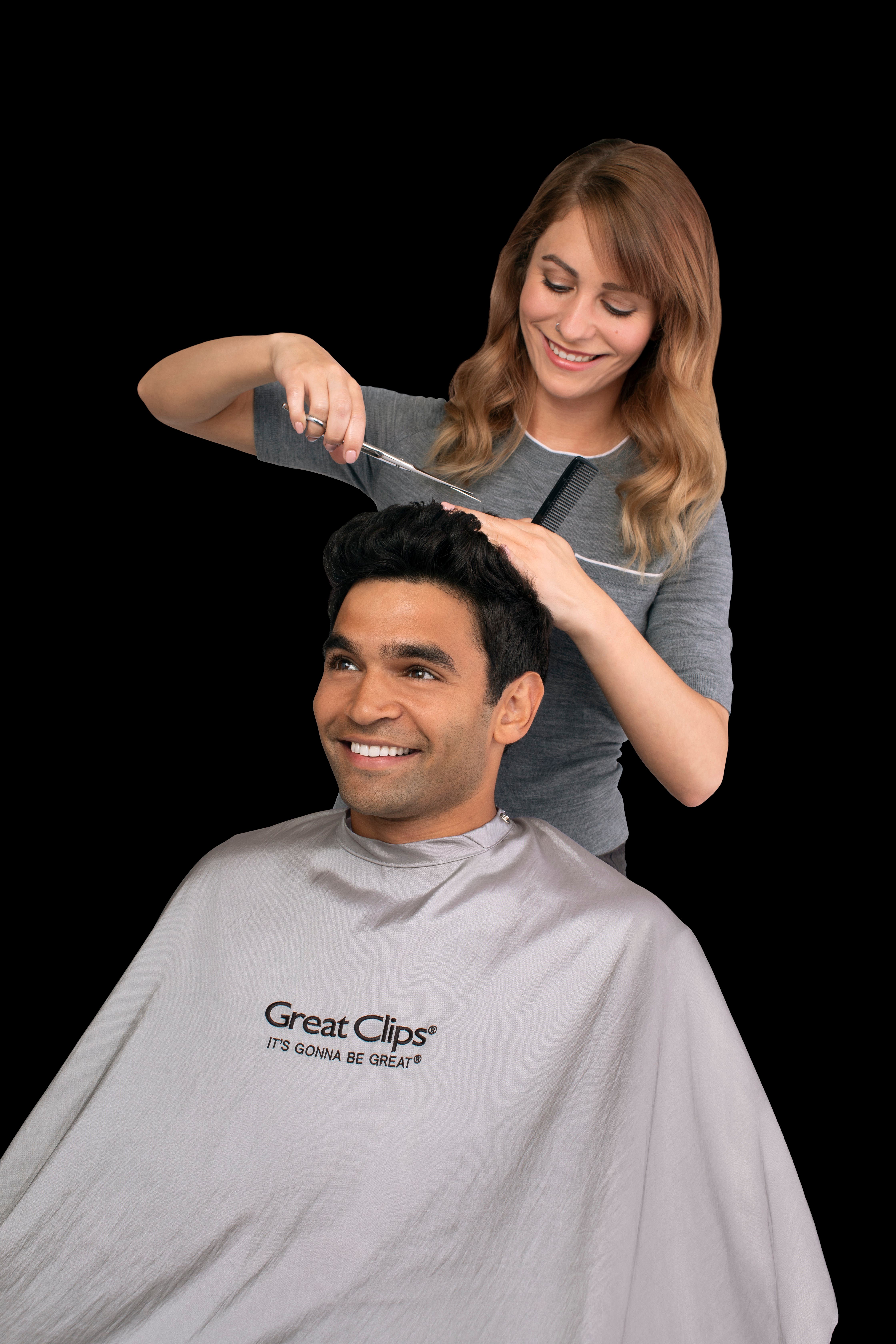 Stylists & Barbers Wanted in Reston—Full-Time or Part-Time