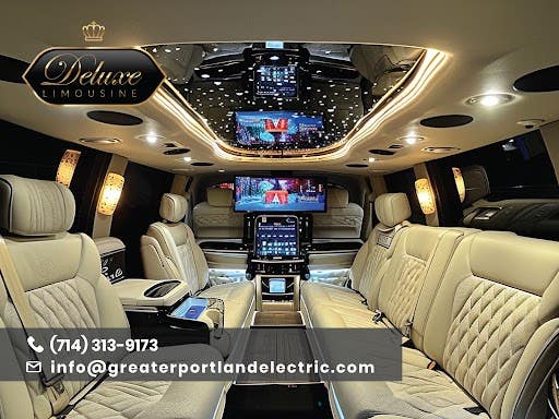 Deluxe Limousine Service