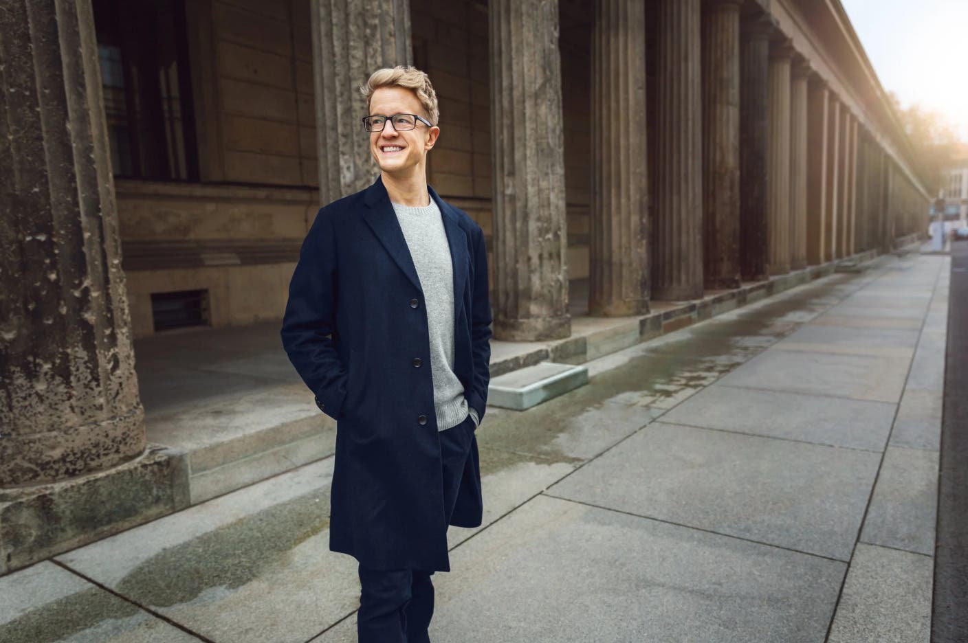 Gershwin in Vienna: Piano Concert-Lecture with Levi Hammer | Athenaeum Music & Arts Library  