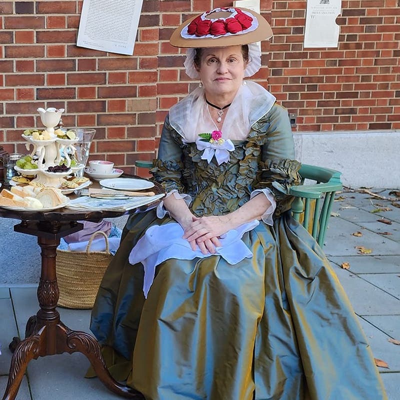 Meet Elizabeth Oswald Chew