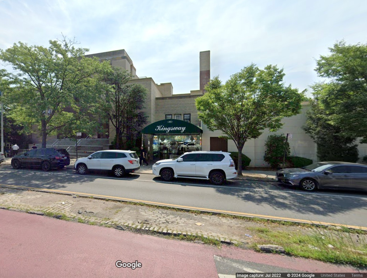 The protest started outside Kingsway Jewish Center in Midwood.