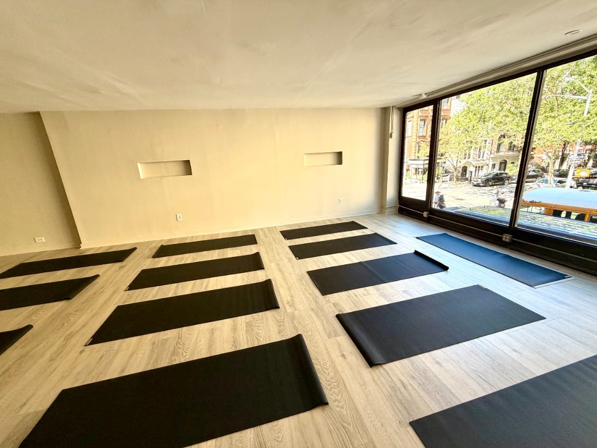 Veteran UES Yoga Teacher Opens New Non-Hot, Non-Corporate Studio