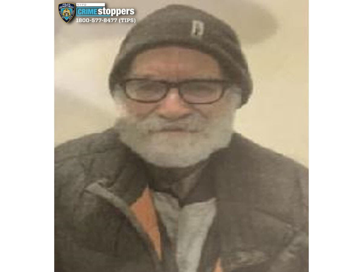 John Ryan was last seen wearing a Yankees baseball hat, a black shirt, black pants, and black sneakers.