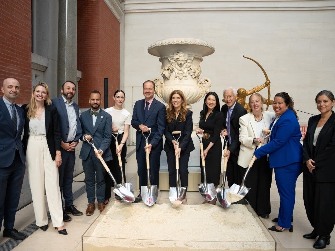 Elected officials and museum leaders break ground on the new Tang Wing. 