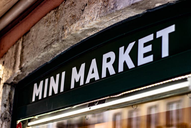 The Role of Business Sign Companies in Building Community Presence