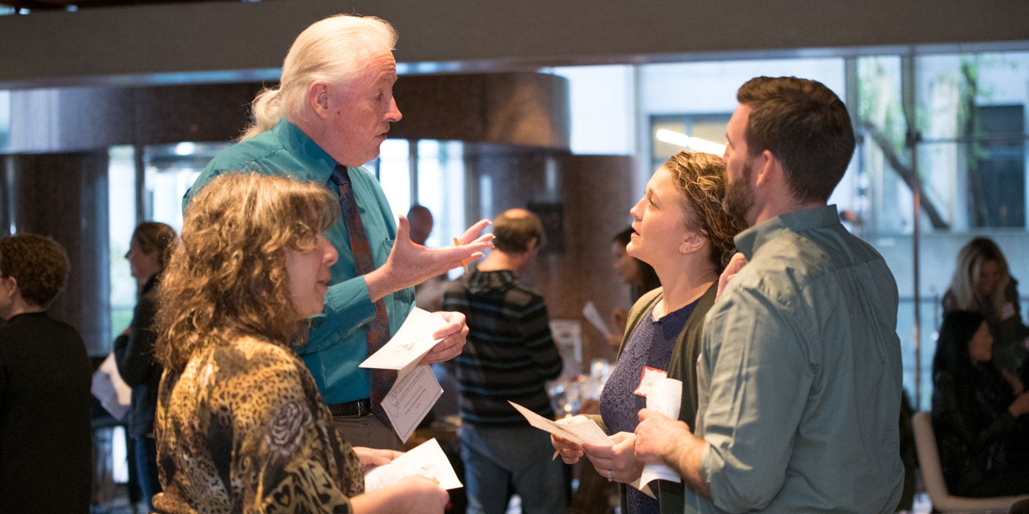 The Dinner Detective True Crime Murder Mystery Dinner Show - Palm Springs, CA