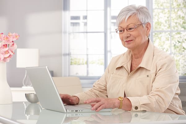 What is a Daily Money Manager and how can they help you?