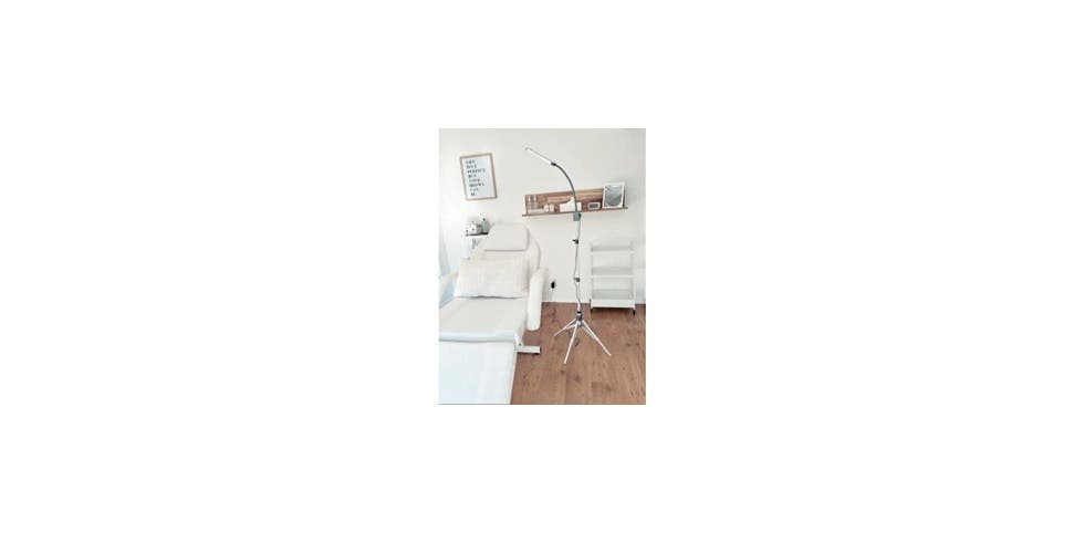 The Brow Fixx | Waxing. Threading. Lamination. Lash Lift.