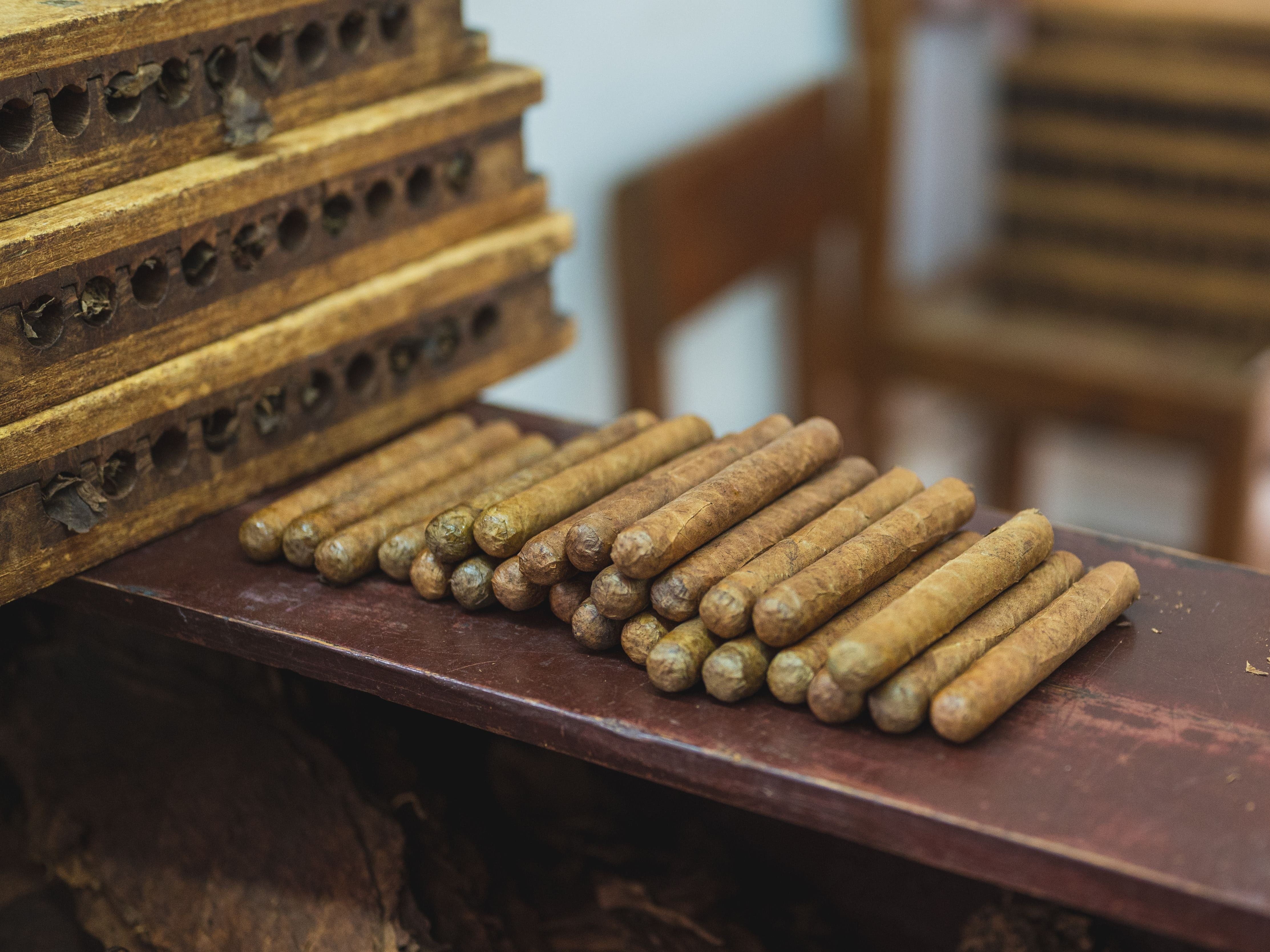 The Art of the Hand-Rolled Cigar: Why Enthusiasts Take Their Time
