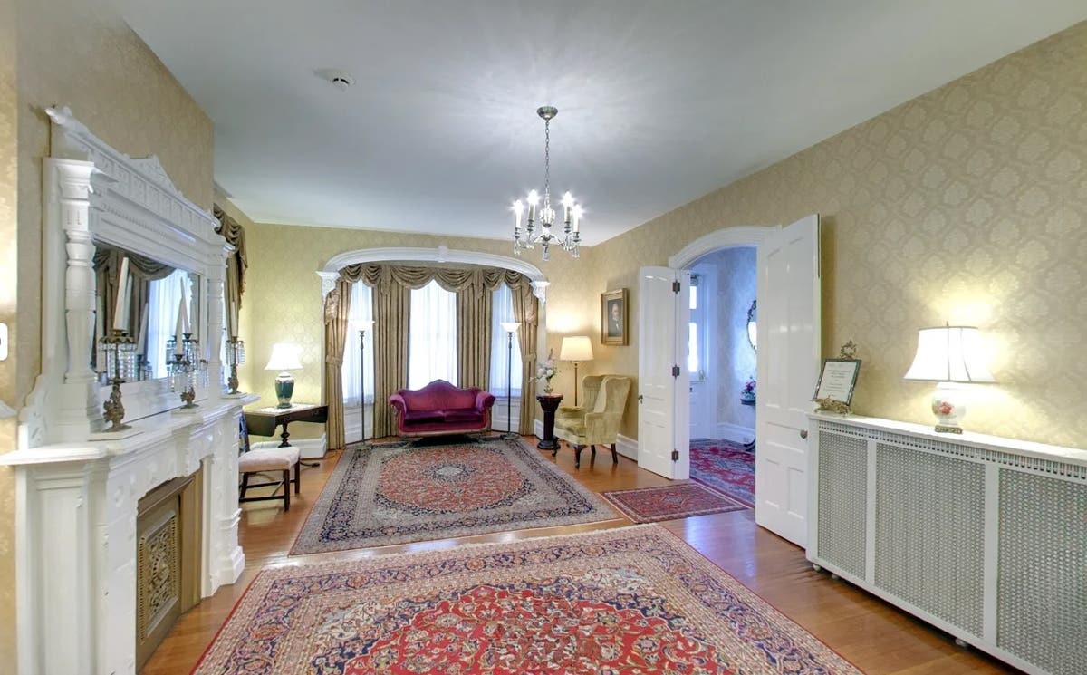 Holcombe-Fisher Funeral Home