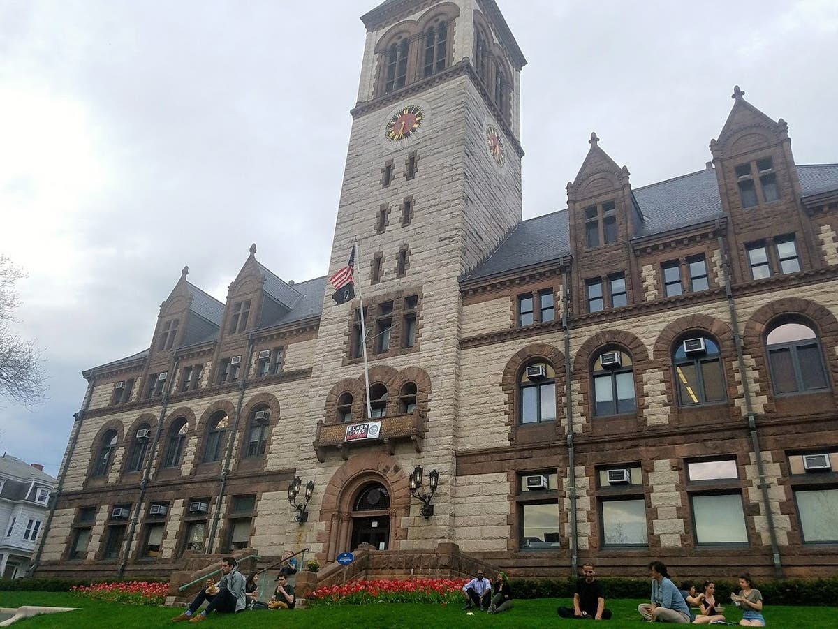 Cambridge Program Connects Ethiopian Elders, Fosters Community