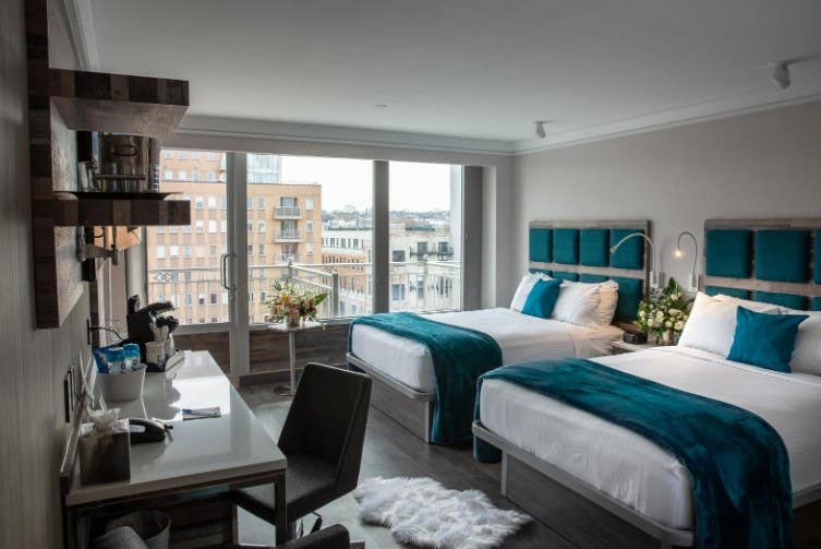 Hotel Le Bleu Brooklyn