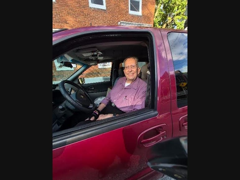 https://patch.com/img/cdn20/users/27020623/20260824/053925/styles/patch_image/public/robert-cumberland-navy-vet___24031617908.jpg