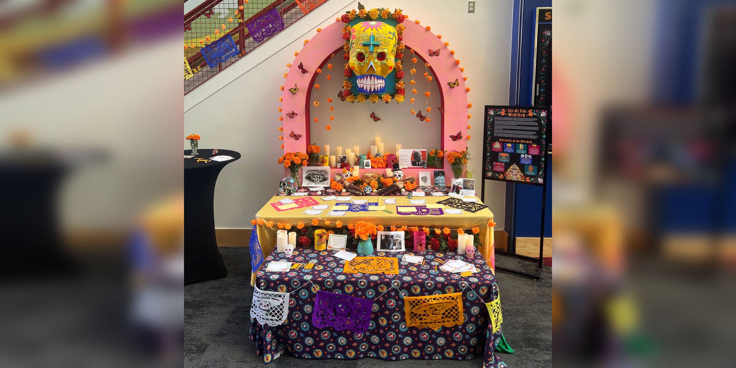 Ofrenda Installation