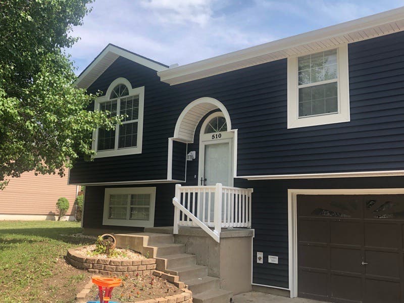 Solid Kansas City Siding