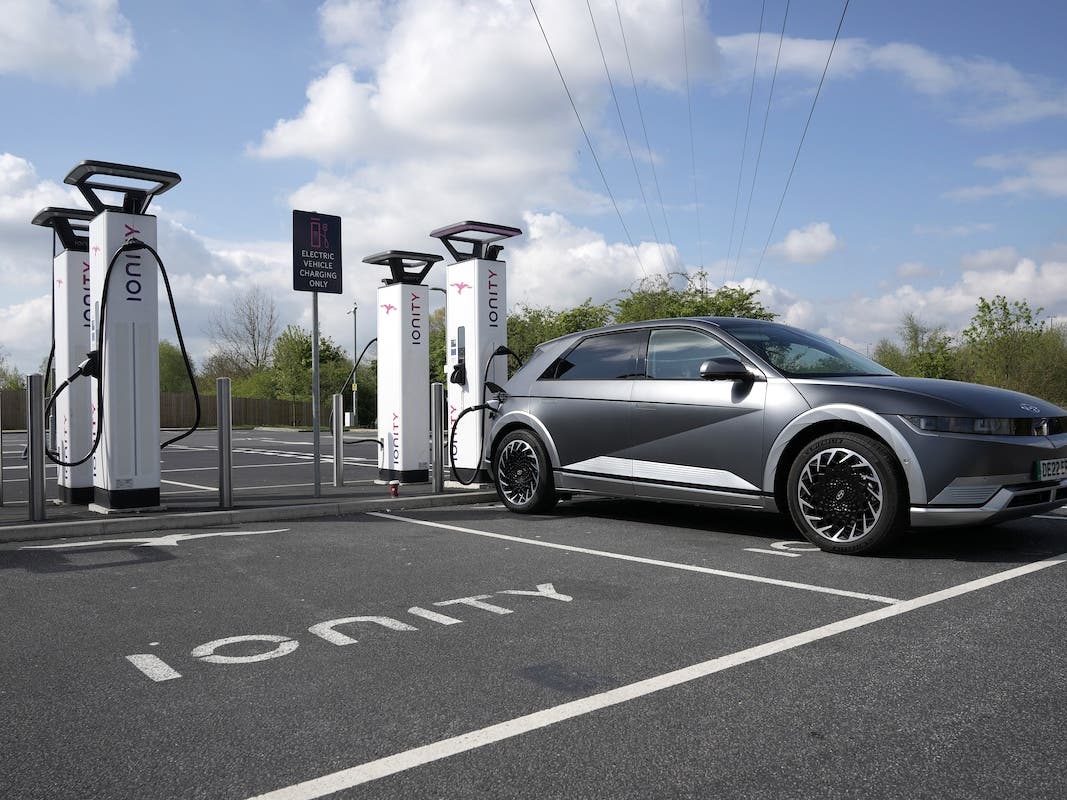 Hastings Announces New EV Charging Station In Mokena 