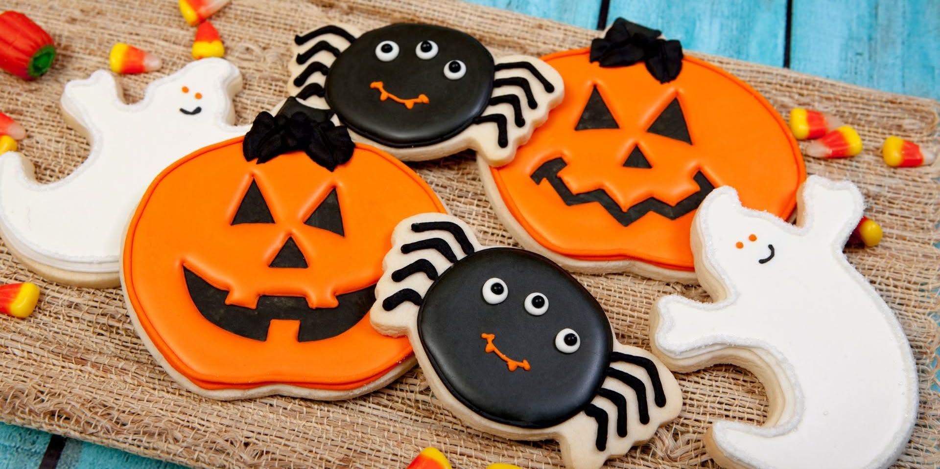 Cookie Decorating: Halloween Cookies