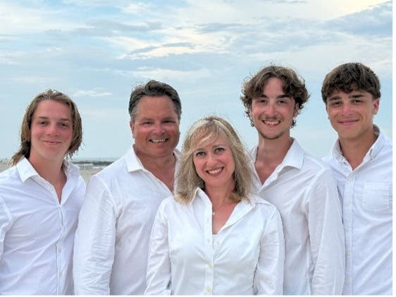 Courtyard Concert: “It’s about time: Broadway’s Timelines, Turning points, and Twists”