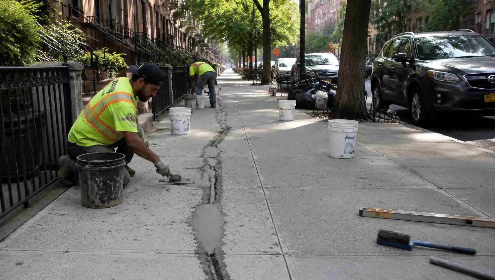 Complete Guide to Hiring Sidewalk Repair Contractors in Brooklyn for Safe and Durable Repairs