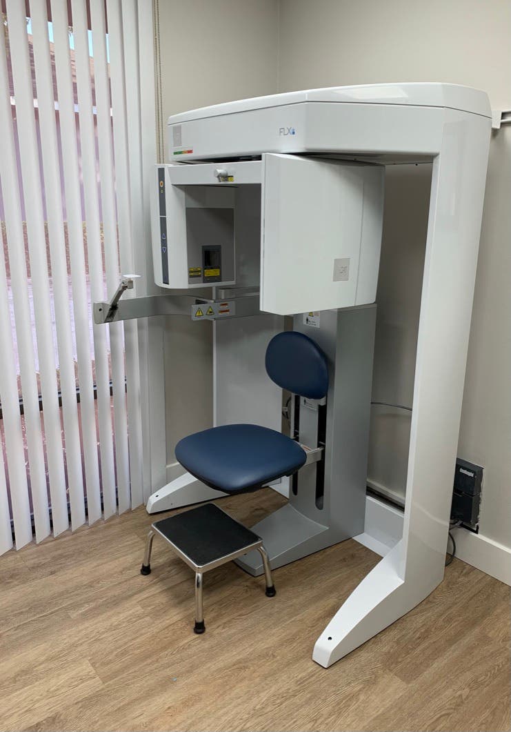 Lake Lucerne Cosmetic and Implant Dentistry