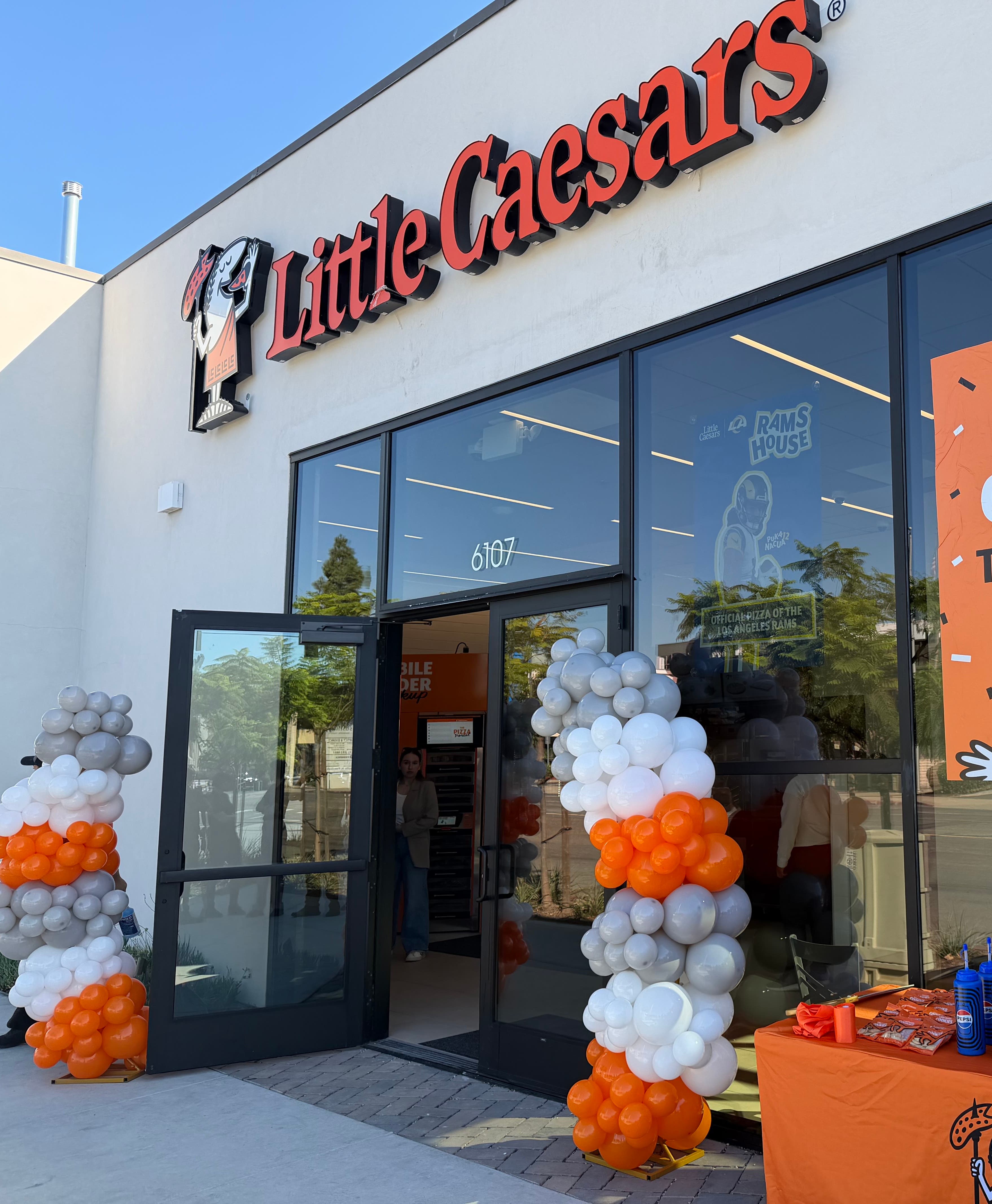 San Diego Little Caesars Celebrates Customer Appreciation Day with Free Pizza for a Year