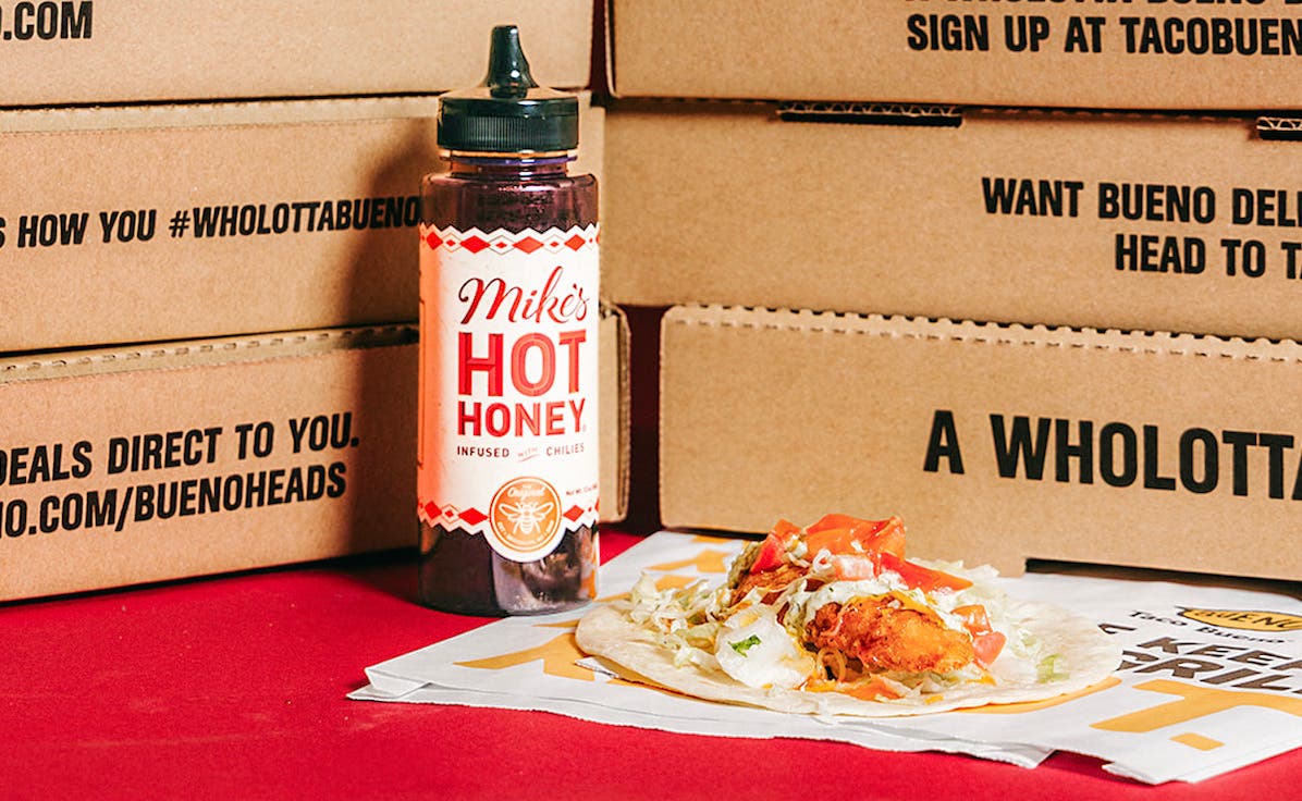 Taco Tuesday Gives Back at Taco Bueno
