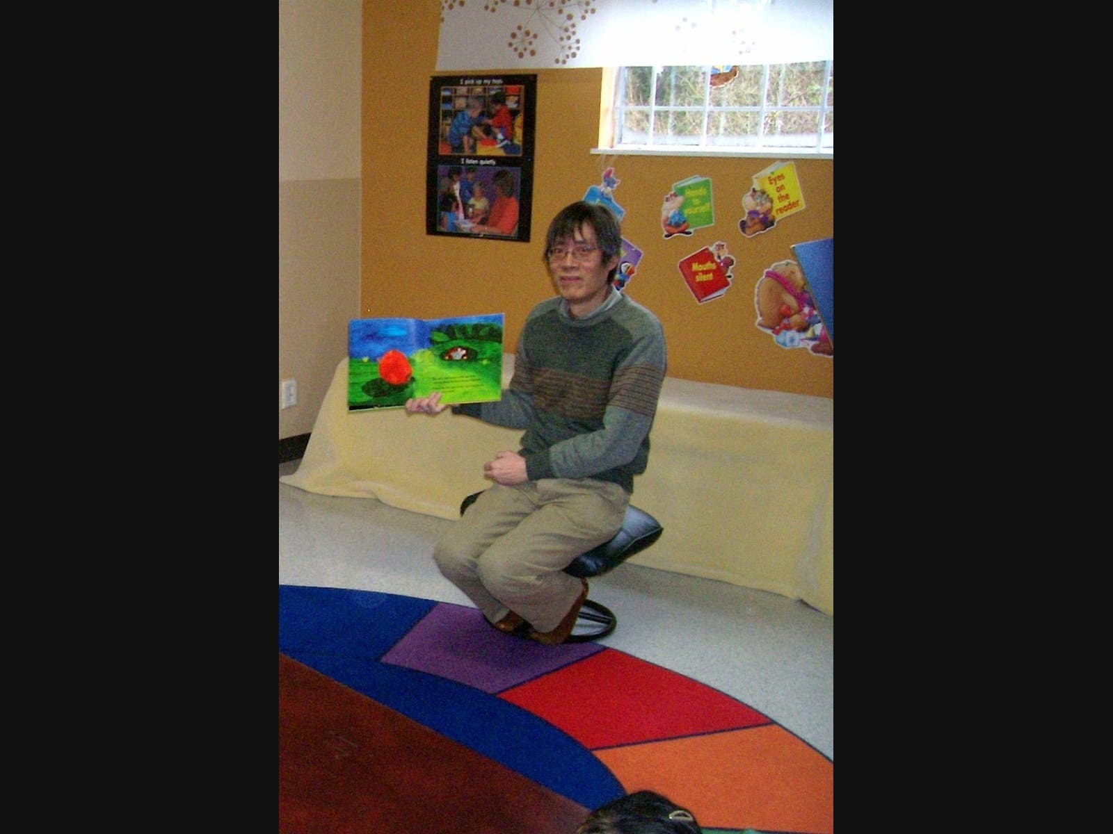 News small post card thumbnail