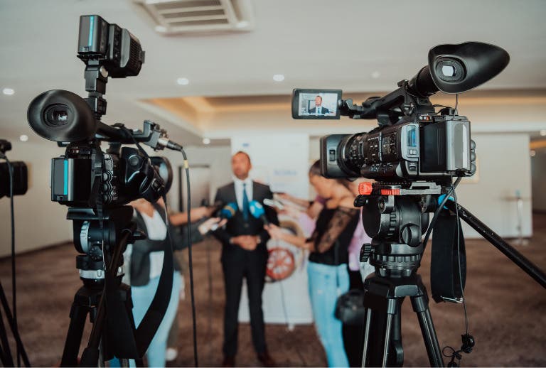 How Corporate Video Production Services Are Shaping Modern Business
