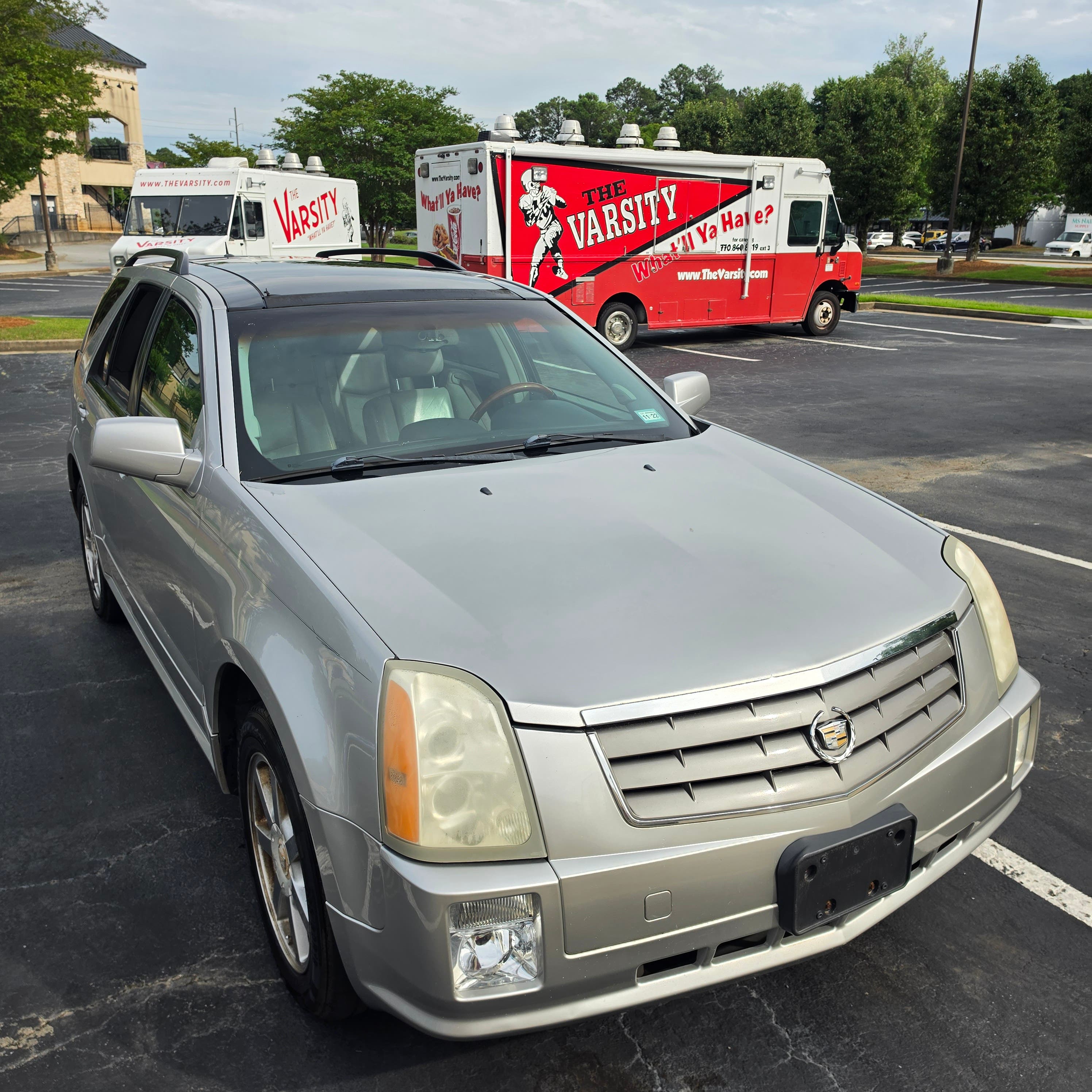 2005 Luxury Cadillac SRX for sale