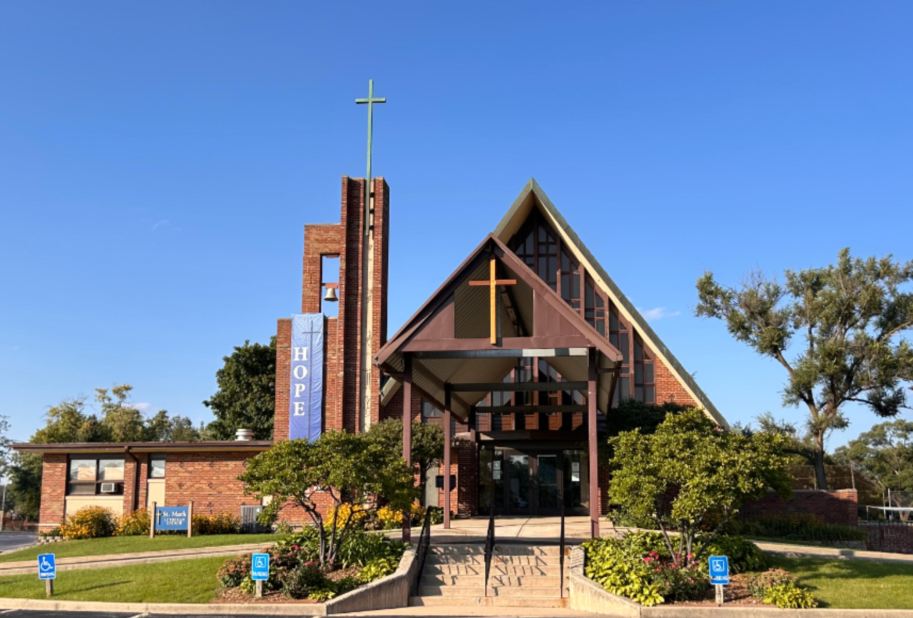 Outdoor Market @ St. Mark Lutheran Church - Worth