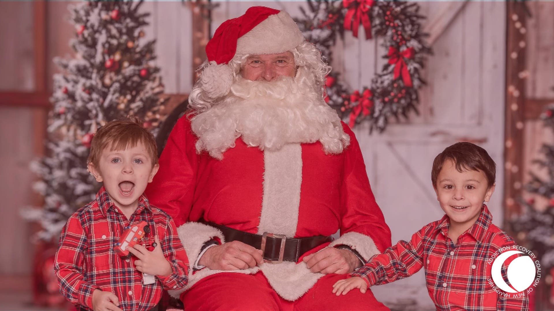 FREE Photos with Santa