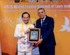 Dr. Hong receives the Lifetime Achievement Award for Peace, Conscience, and Hope from President Anthony Thomas Aquinas Carmona in recognition of more than five decades of dedication to humanity.