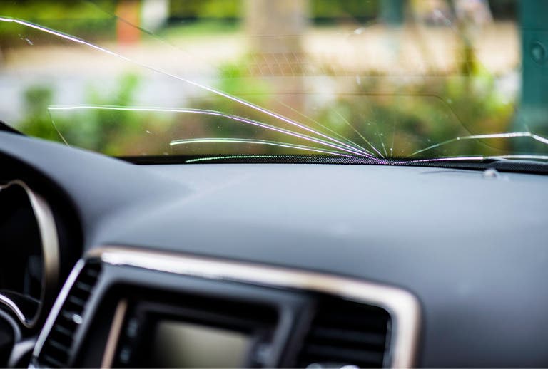 Common Causes of Windshield Damage and How Repair Helps