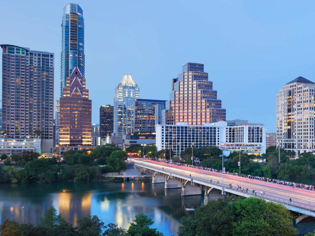 Image of the Austin, TX skyline and Congress Bridge.